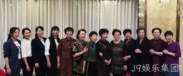 汪月霞率“六连”老战士来J9娱乐集团参观指导